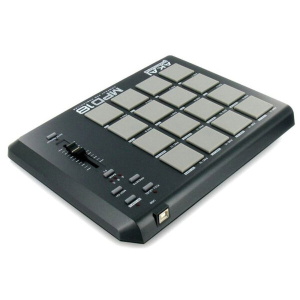 میدی کنترلر AKAI MPD18