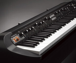 پیانو دیجیتال Korg SV1-73-BK-ERP