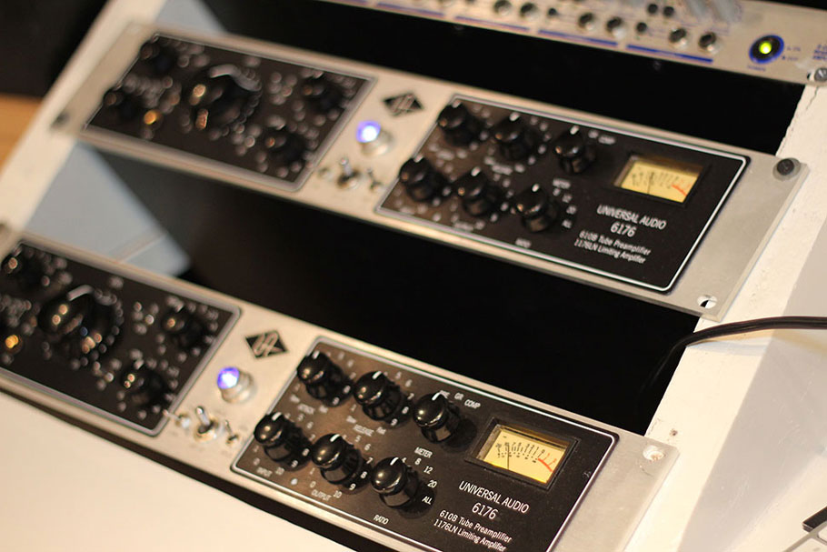خرید پردازشگر صوتی Universal Audio 6176