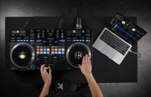 دستگاه دی جی Pioneer DDJ-REV7